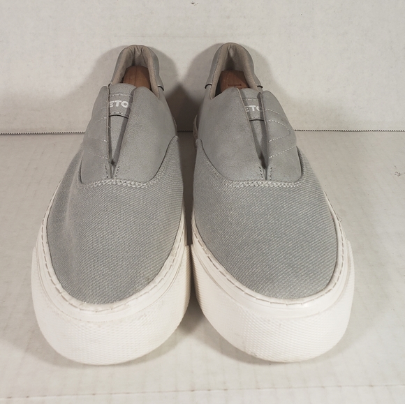 Men's Tretorn Slip-on Sneakers - Picture 2 of 7
